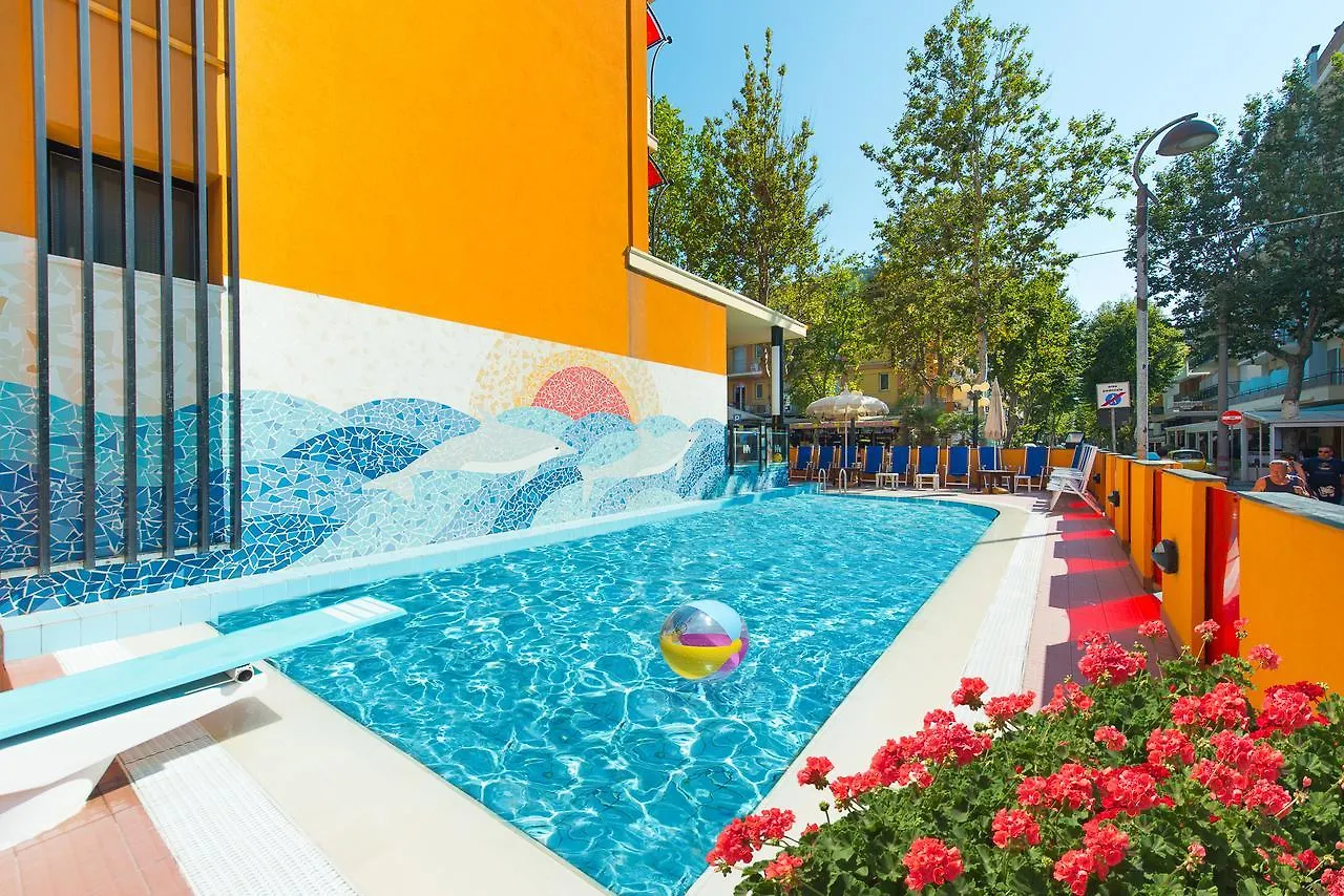 Hotel Ariane - Beachfront, Breakfast Xxl & Sea View Rimini