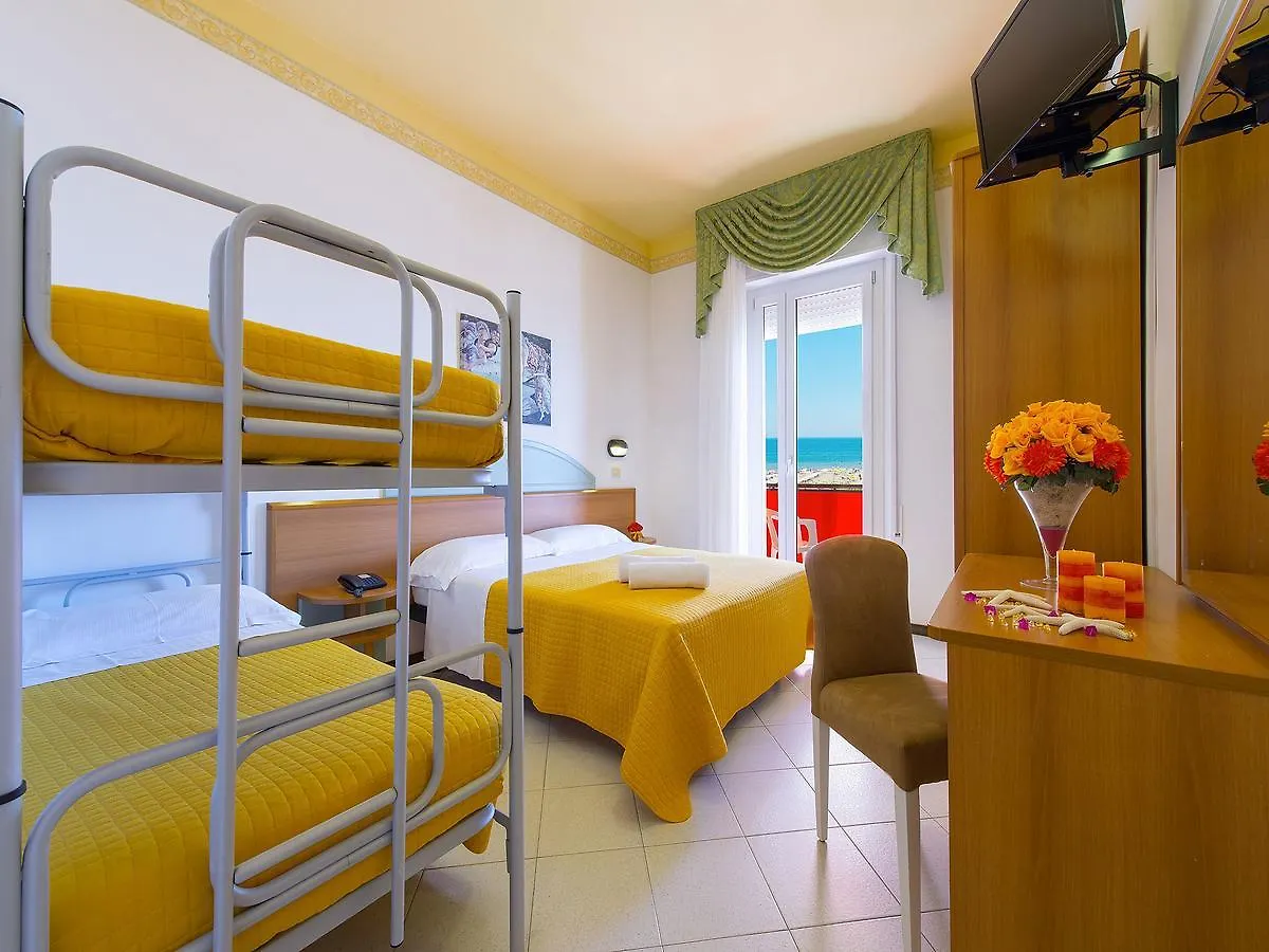 Hotel Ariane - Beachfront, Breakfast Xxl & Sea View Rimini 3*,